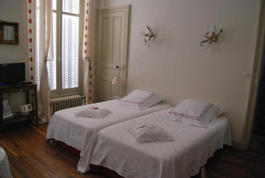 Chambre D'Hotes L'Ambroise Troyes Pokój zdjęcie