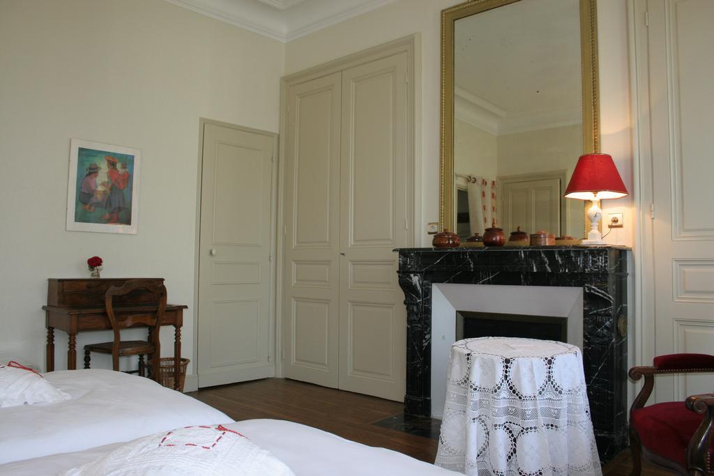 Chambre D'Hotes L'Ambroise Troyes Zewnętrze zdjęcie